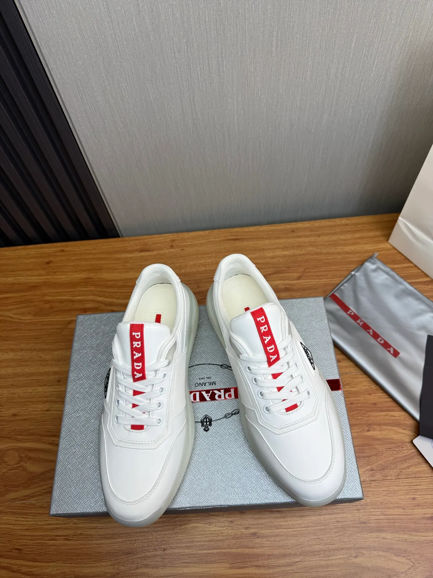 Factory price 600💰 [PRADA] Popular items in men's shoe counters, synchronized with the official website, 1 high-quality shipment ✔️Original cowhide + cowhide lining, 1🆚1 replica, original sole, 38-45 (45 customized, non-refundable)